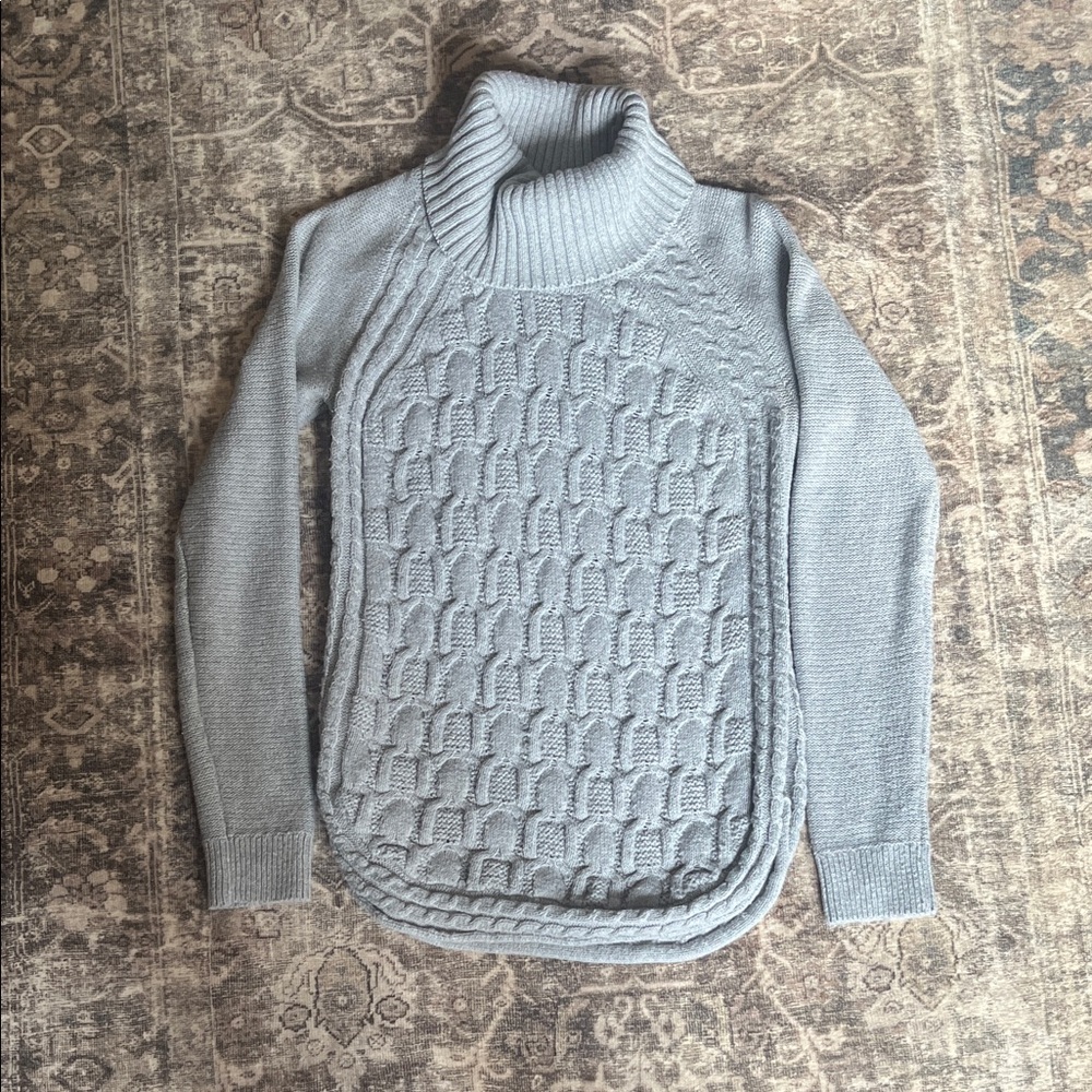 Banana Republic Gray Turtleneck Sweater